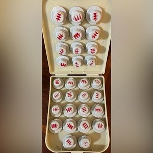 Vintage 2402 Sewing Machine Cams Dressmaker - 1980's - Beige Case Included